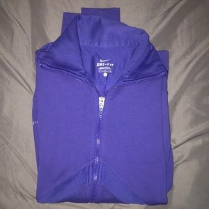 Nike Tops - Women’s Nike zip up Nike Tops - Women’s Nike zip up